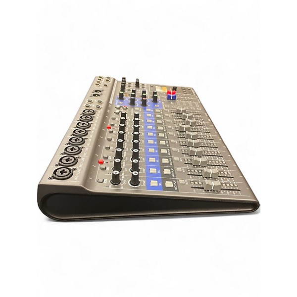 Used Zoom Livetrak L-12 Unpowered Mixer