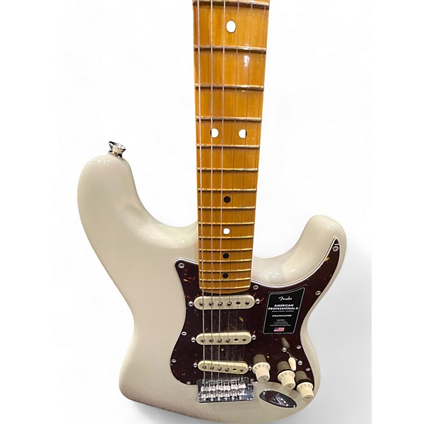 Used Fender American Professional II Stratocaster Olympic White Solid Body Electric Guitar