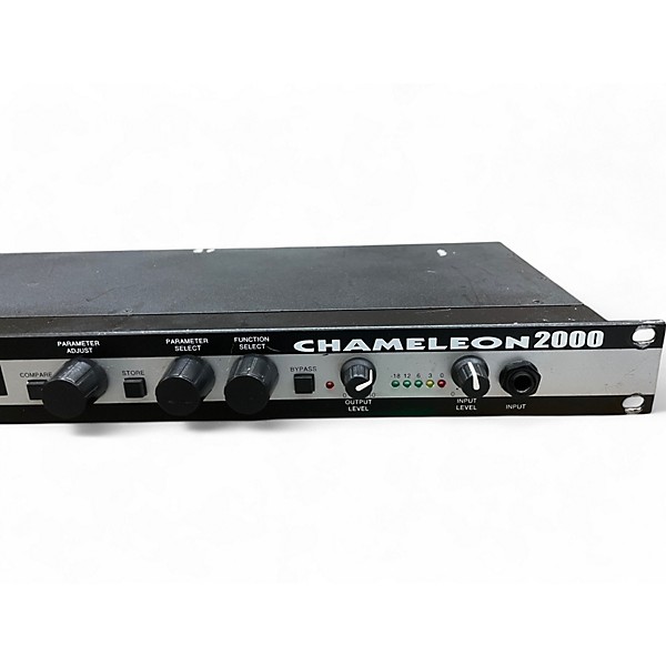 Used Rocktron CHAMELEON 2000 Guitar Preamp