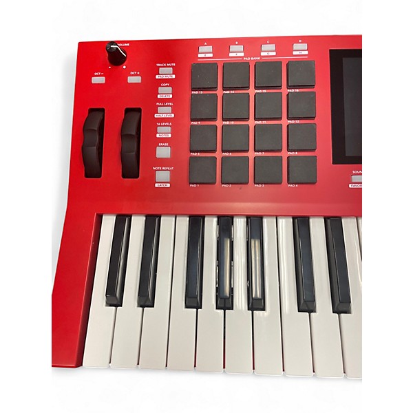 Used Akai Professional MPC KEY 37 Keyboard Workstation