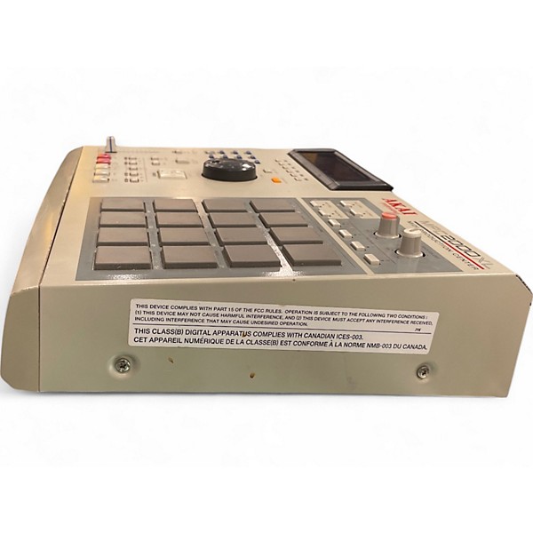 Used Akai Professional MPC2000XL Production Controller