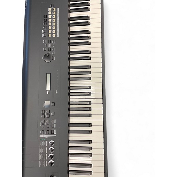 Used Yamaha MX88BK Synthesizer