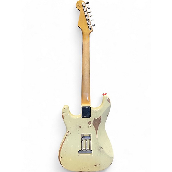 Used Fender 1962 Heavy Relic Stratocaster Vintage White Solid Body Electric Guitar
