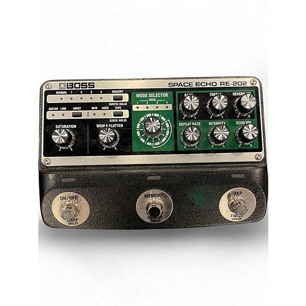 Used BOSS RE-202 SPACE ECHO Effect Pedal