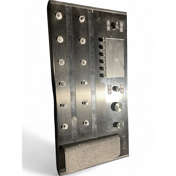 Used Line 6 Helix Effect Processor