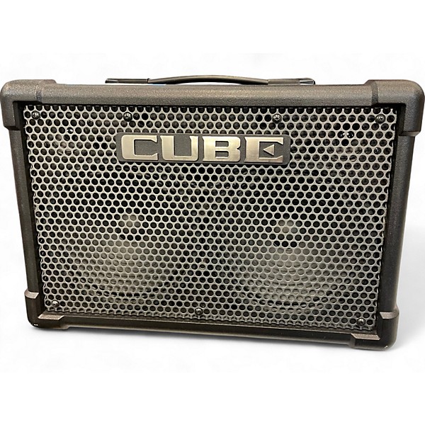 Used Roland cube street sx Powered Speaker