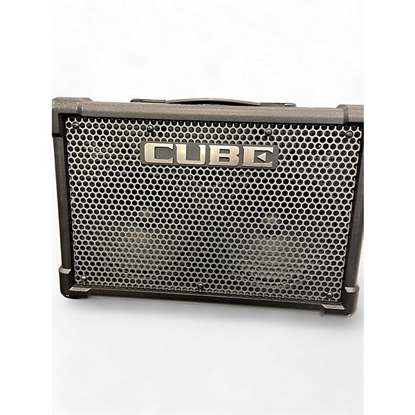 Used Roland cube street sx Powered Speaker