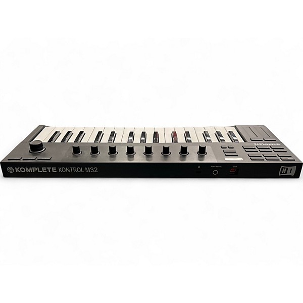 Used Native Instruments komplete kontrol m32