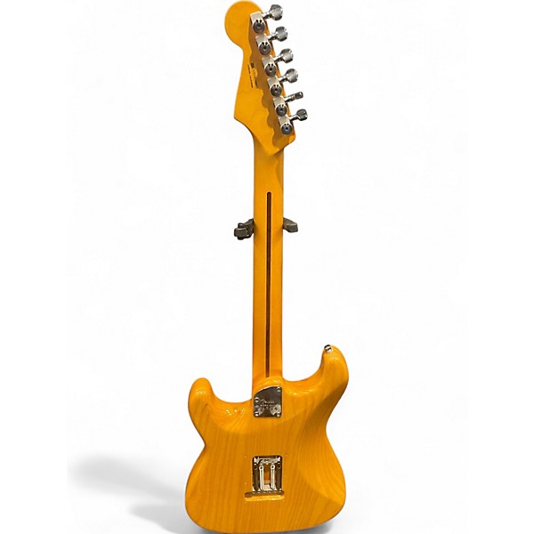 Used 2019 Fender American Ultra Stratocaster HSS Swamp Ash Natural Solid Body Electric Guitar