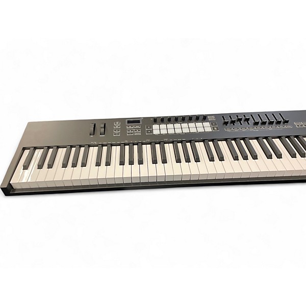 Used Novation LAUNCHKEY 88