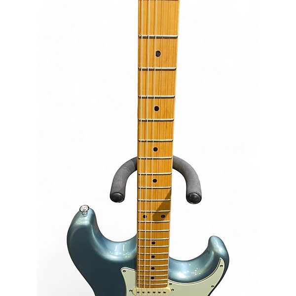 Used Tagima TW SERIES 530 Blue Solid Body Electric Guitar
