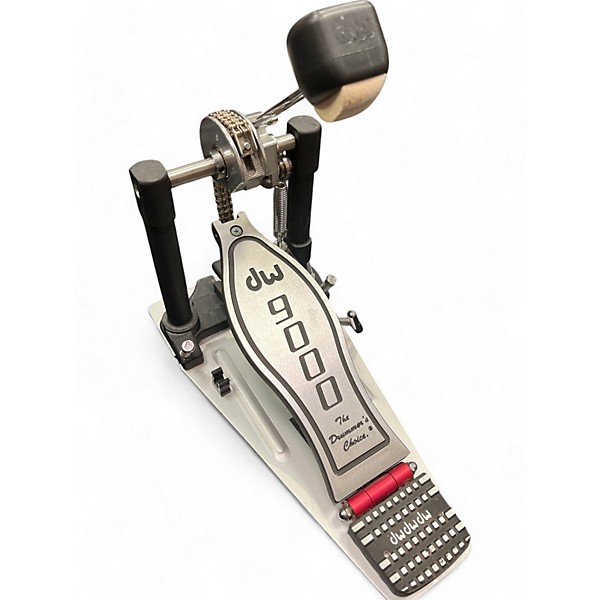 Used DW 9000 Series Single Single Bass Drum Pedal