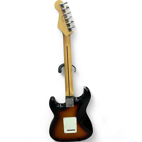 Used 2017 Fender stratocaster 3 Color Sunburst Solid Body Electric Guitar