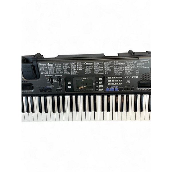 Used Casio CTK720 61-Key Portable Keyboard