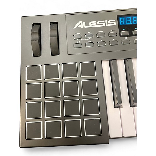 Used Alesis VI25 25 Key MIDI Controller