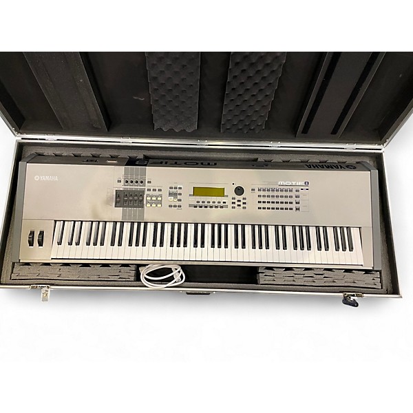 Used Yamaha Motif 8 88 Key Keyboard Workstation