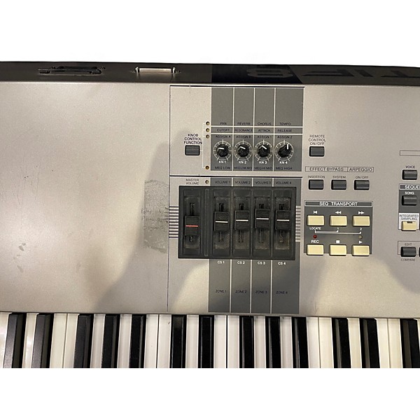 Used Yamaha Motif 8 88 Key Keyboard Workstation