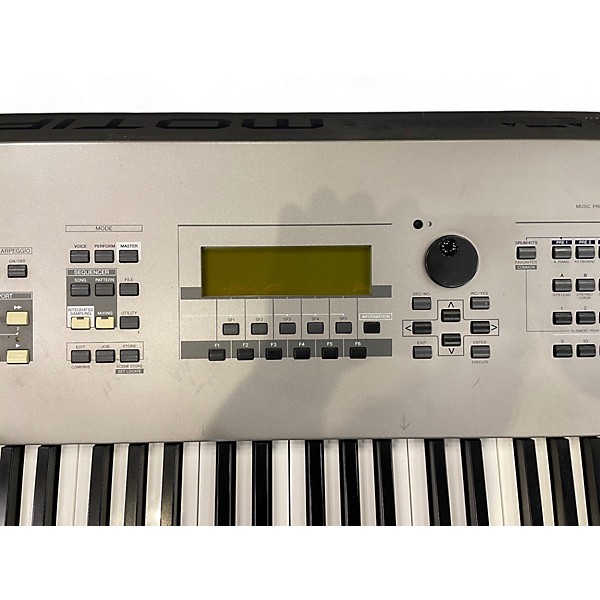 Used Yamaha Motif 8 88 Key Keyboard Workstation