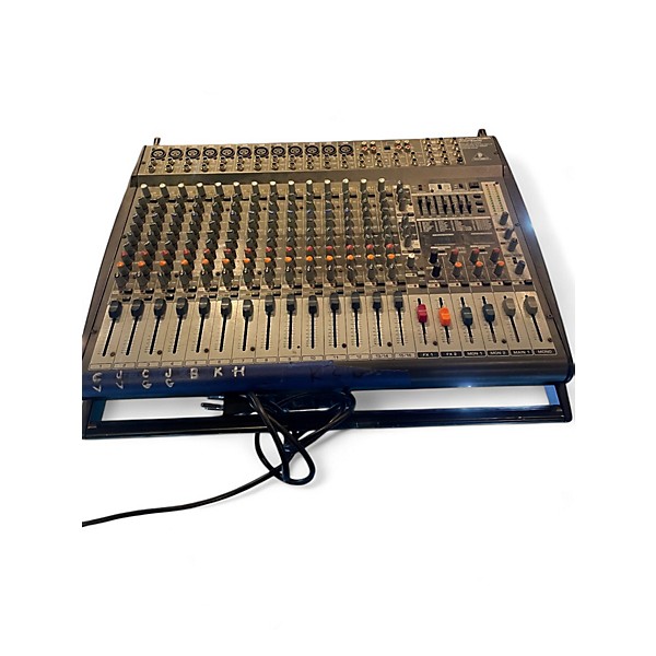 Used Behringer PMP6000 Powered Mixer