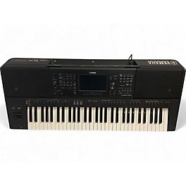 Used Yamaha psr-sx700 Keyboard Workstation