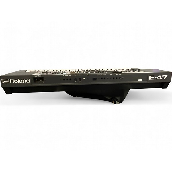 Used Roland E-A7 Arranger Keyboard