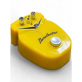 Used Danelectro DJ5 Tuna Melt Tremolo Effect Pedal