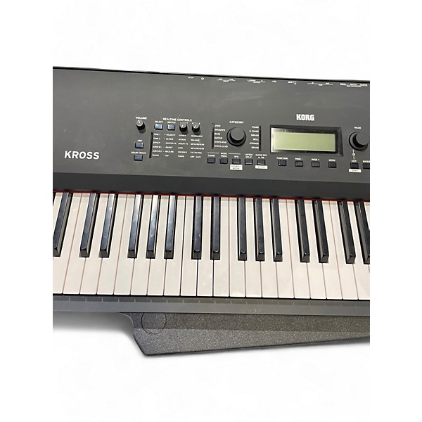 Used KORG KrOSS 88 Keyboard Workstation