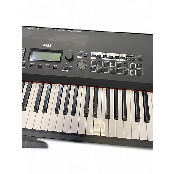 Used KORG KrOSS 88 Keyboard Workstation