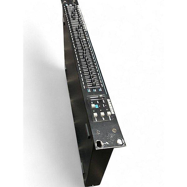 Used Samson E31 Equalizer