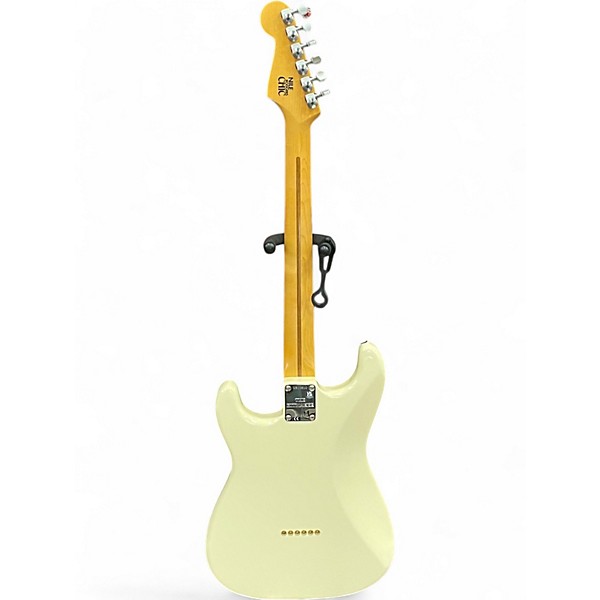 Used Fender NILE RODGERS HITMAKER Antique White Solid Body Electric Guitar