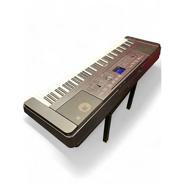 Used Yamaha DGX660 Portable Keyboard