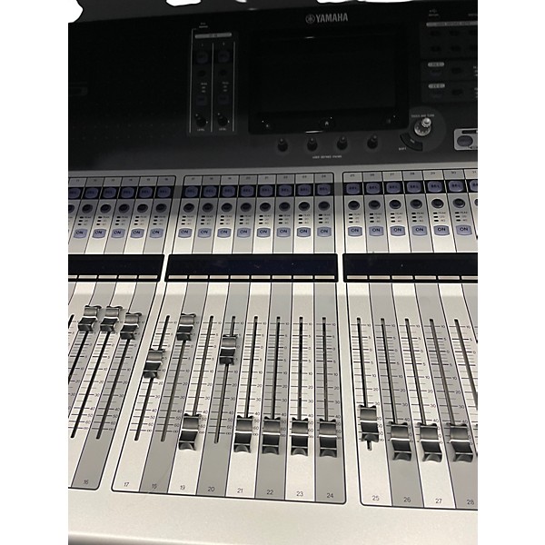 Used Yamaha TF5 Digital Mixer