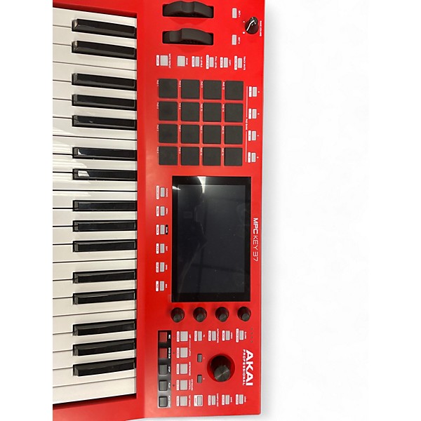 Used Akai Professional MPC KEY 37 Keyboard Workstation