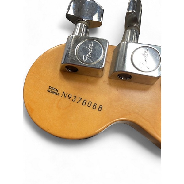 Vintage 1999 Fender American Standard Stratocaster Sunburst Solid Body Electric Guitar