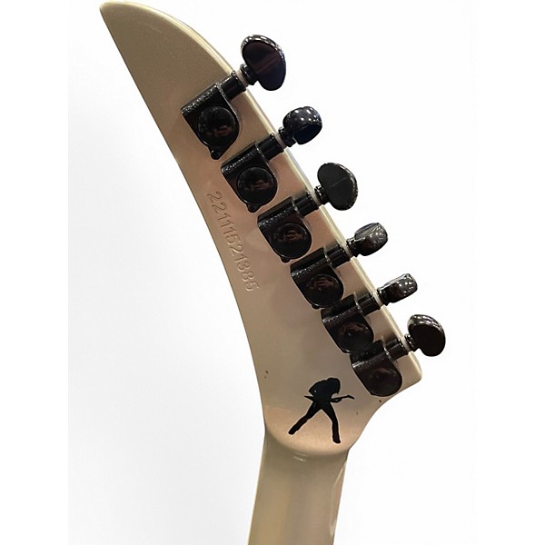 Used Kramer Dave Mustaine Vanguard Silver Metallic Solid Body Electric Guitar