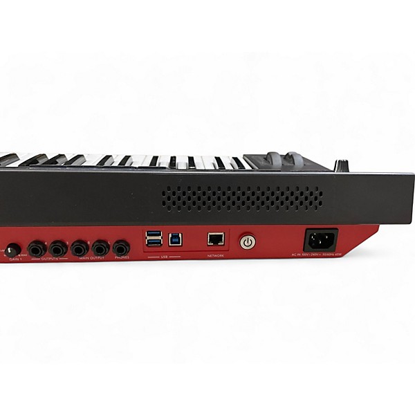 Used Akai Professional MPC Key 61 Keyboard Workstation