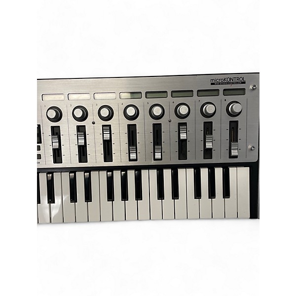 Used KORG MICROKONTROL MIDI Controller