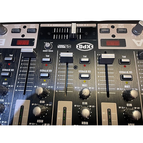 Used Behringer VMX1000 USB Pro DJ Mixer