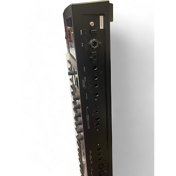 Used Roland Fantom 06 Keyboard Workstation