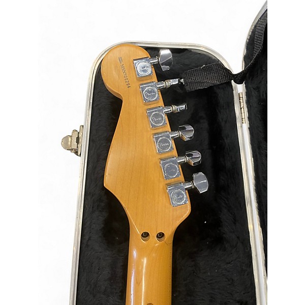 Used Fender Richie Sambora Signature Stratocaster Olympic White Solid Body Electric Guitar