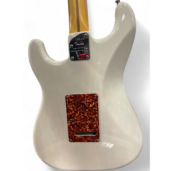 Used Fender AMERICAN PROFESSIONAL 2 STRATOCASTER THINLINE White Blonde Hollow Body Electric Guitar
