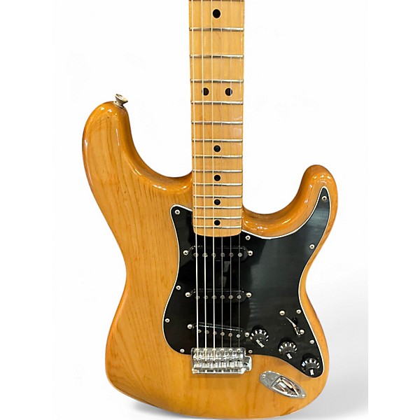 Vintage 1981 Fender Standard Stratocaster Natural Solid Body Electric Guitar