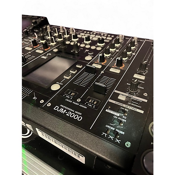 Used Pioneer DJ ddj2000 nsx2 USB Turntable