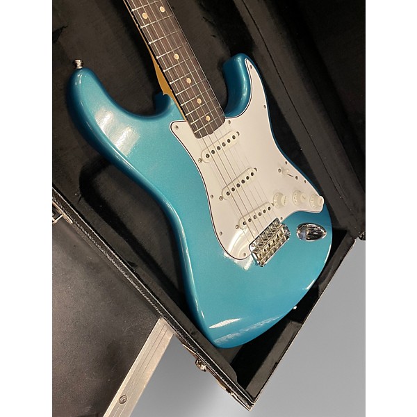 Used Fender AMERICAN POST MODERN STRATOCASTER Classic White Solid Body Electric Guitar