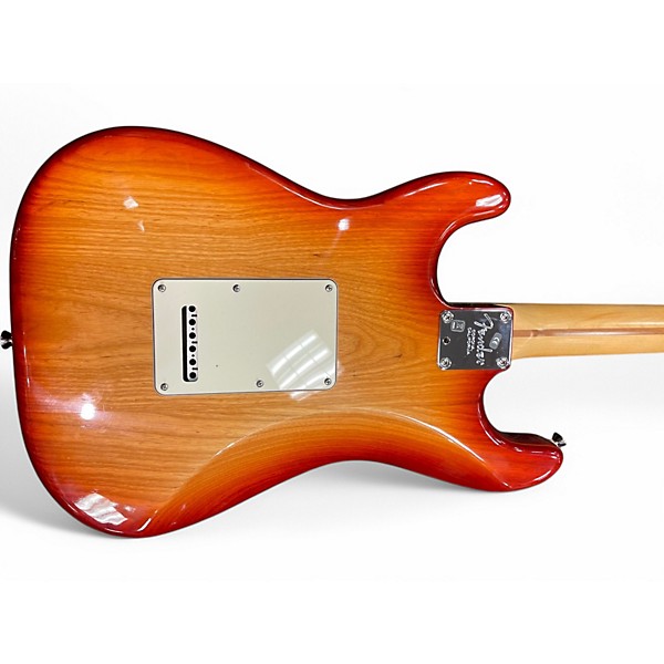 Used Fender Deluxe Stratocaster 2 Color Sunburst Solid Body Electric Guitar