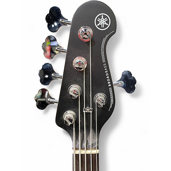 Used Yamaha BROADBASS Olympic White Electric Bass Guitar