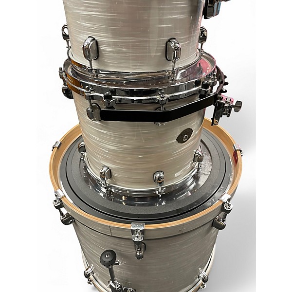 Used TAMA 4 Piece Starclassic Performer Olympic Pearl Drum Kit