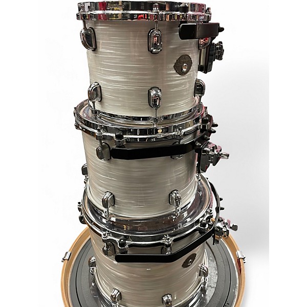 Used TAMA 4 Piece Starclassic Performer Olympic Pearl Drum Kit