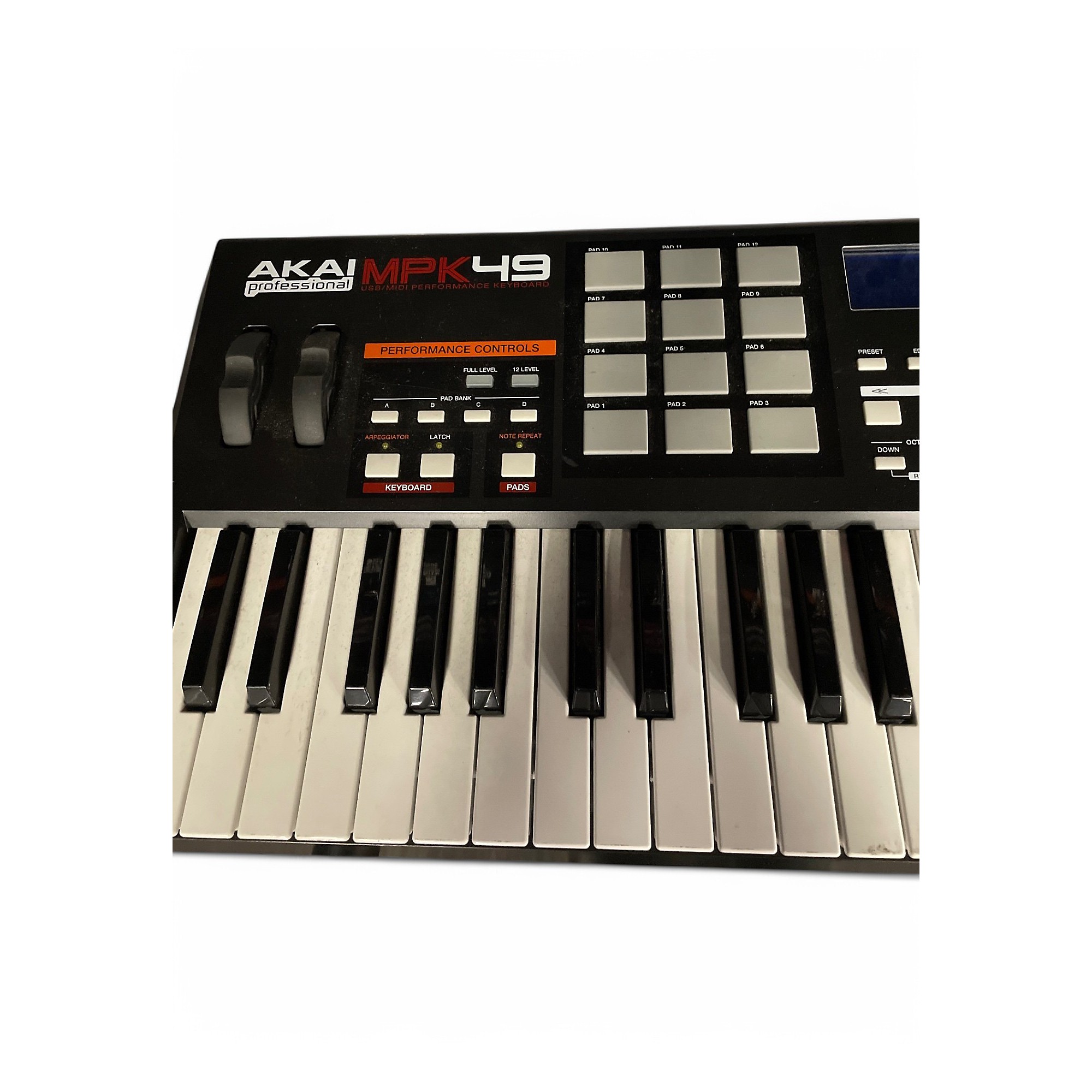 ★AKAI MPK249★ akai_mpk249_01_2.jpg