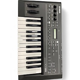 Used Yamaha KX25 25 Key MIDI Controller
